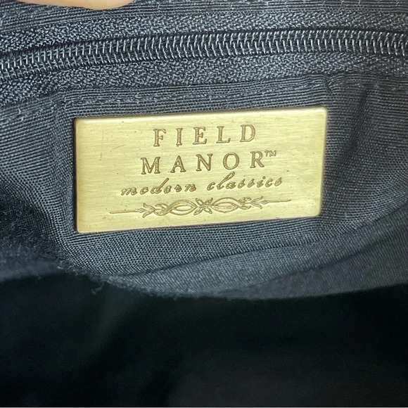 Field Manor Black Shoulder Leather Bag . - Picture 8 of 8